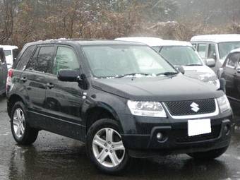 2005 Suzuki Escudo Photos