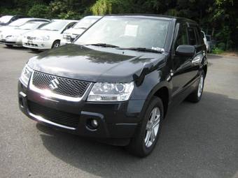 2005 Suzuki Escudo Photos