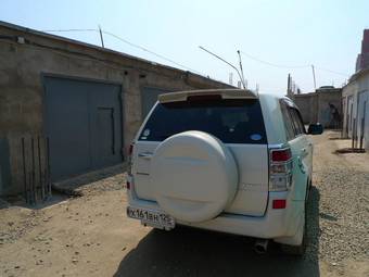 2005 Suzuki Escudo Photos