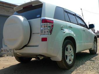 2005 Suzuki Escudo Pictures