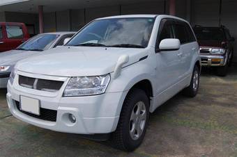 2005 Suzuki Escudo Pictures