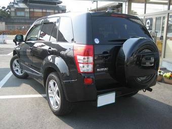 2005 Suzuki Escudo Pictures