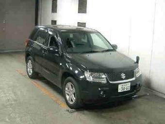 2005 Suzuki Escudo Photos