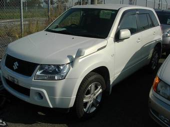 2005 Suzuki Escudo Pictures