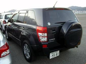 2005 Suzuki Escudo Pictures