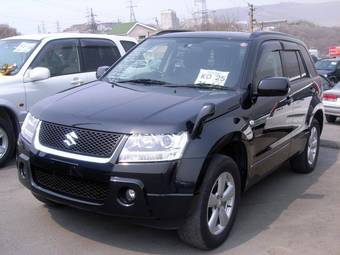 2005 Suzuki Escudo Pictures