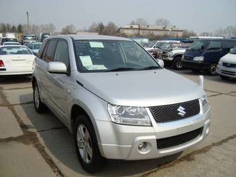 2005 Suzuki Escudo Pictures