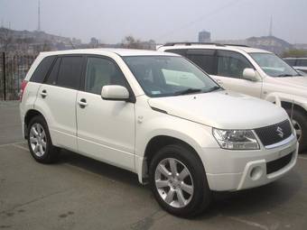 2005 Suzuki Escudo Pictures