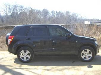 2005 Suzuki Escudo Pictures