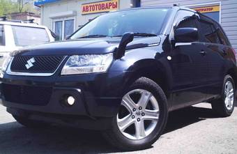 2005 Suzuki Escudo Photos