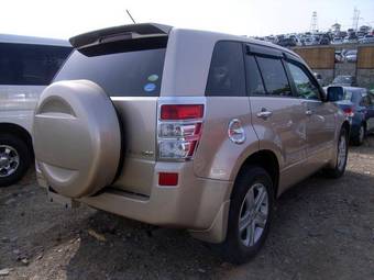 2005 Suzuki Escudo Pictures