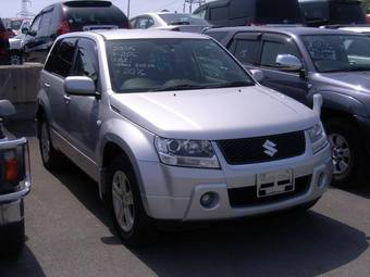 2005 Suzuki Escudo Images