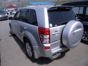 2005 Suzuki Escudo Pictures