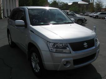 2005 Suzuki Escudo Pictures