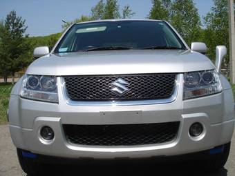 2005 Suzuki Escudo Pictures