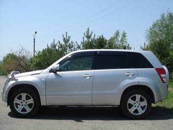 2005 Suzuki Escudo Pictures