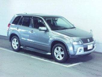 2005 Suzuki Escudo Pictures
