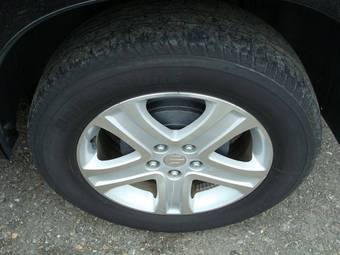 2005 Suzuki Escudo Pictures