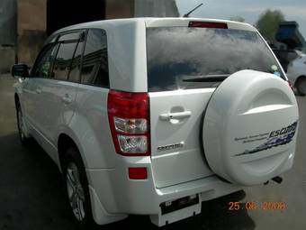 2005 Suzuki Escudo Pictures