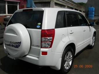 2005 Suzuki Escudo Pictures