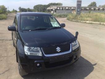 2005 Suzuki Escudo Photos