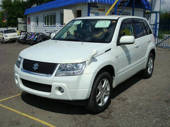 2005 Suzuki Escudo Pictures