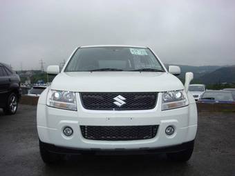 2005 Suzuki Escudo Photos