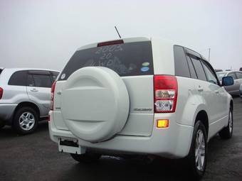 2005 Suzuki Escudo Photos