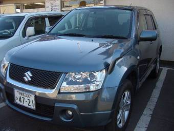 2005 Suzuki Escudo Photos