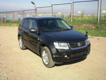 2005 Suzuki Escudo Photos