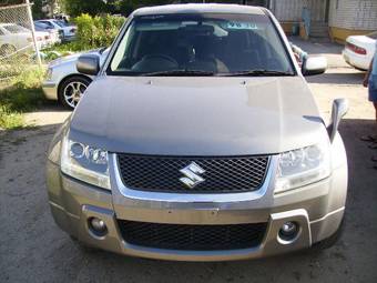 2005 Suzuki Escudo Photos