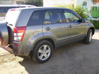 2005 Suzuki Escudo Photos