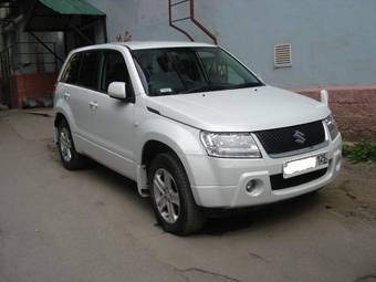 2005 Suzuki Escudo Photos