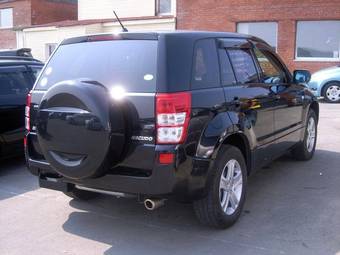2005 Suzuki Escudo Photos