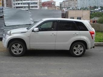 2005 Suzuki Escudo Pictures