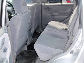 2005 Suzuki Escudo Photos
