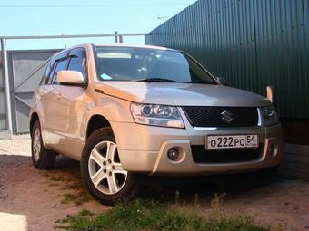 2005 Suzuki Escudo Photos