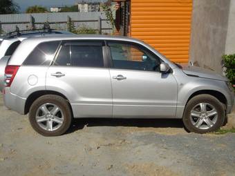 2005 Suzuki Escudo Pictures