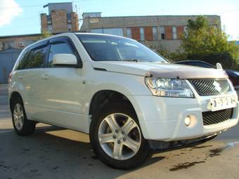 2005 Suzuki Escudo Pictures