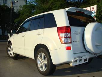 2005 Suzuki Escudo Pictures