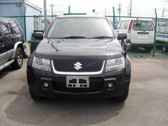 2005 Suzuki Escudo Photos