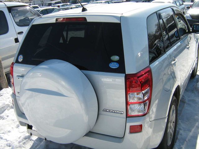 2006 Suzuki Escudo