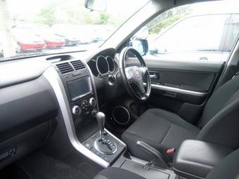 2006 Suzuki Escudo Pictures