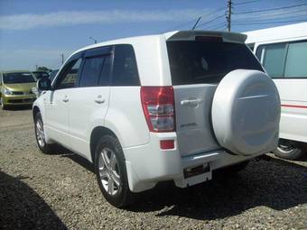2006 Suzuki Escudo Pictures