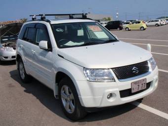2006 Suzuki Escudo Photos