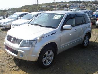 2006 Suzuki Escudo Photos