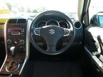 2008 Suzuki Escudo Images