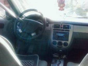 2004 Suzuki Forenza Photos