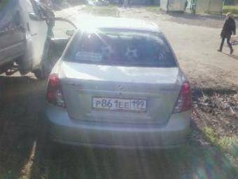 2004 Suzuki Forenza Photos