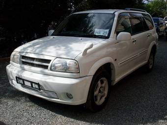 2000 Suzuki Grand Escudo Pics